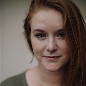 Meet your Posher, Selene